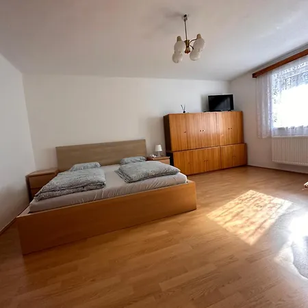 V Brdech S Bazénem, Infra Saunou A Vybavením * Mala Viska