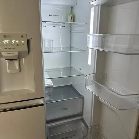 V Brdech S Bazenem, Infra Saunou A Vybavenim Villa