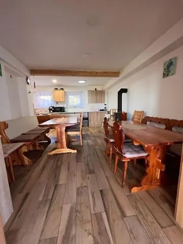 Villa V Brdech S Bazenem, Infra Saunou A Vybavenim *