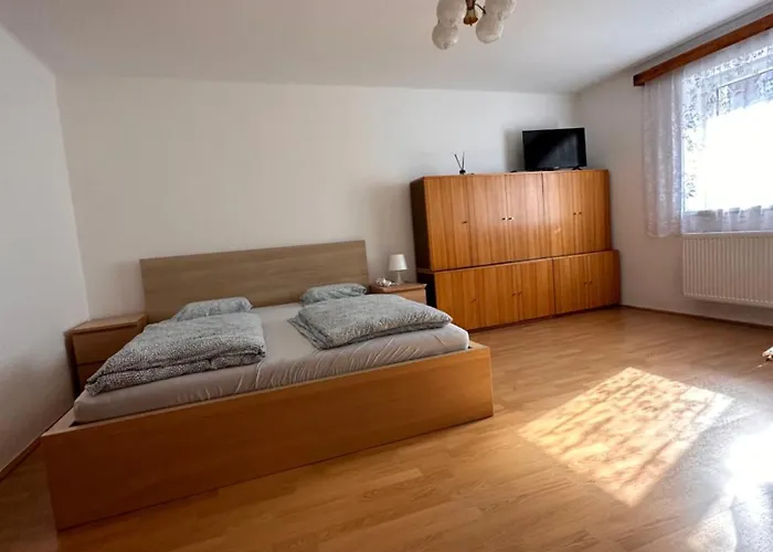 V Brdech S Bazenem, Infra Saunou A Vybavenim * Mala Viska