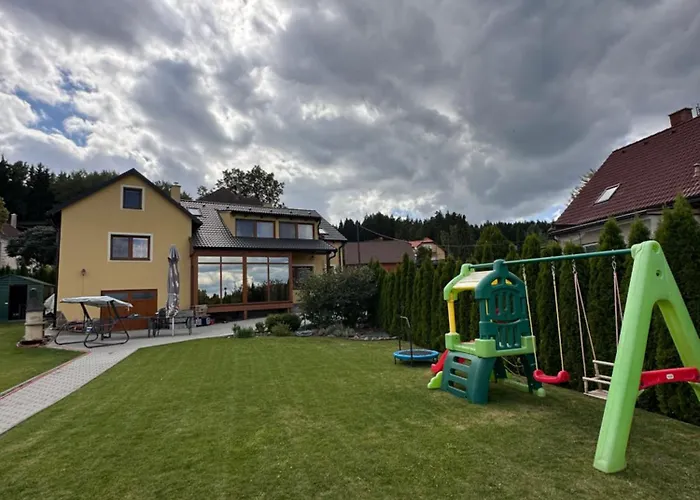 V Brdech S Bazenem, Infra Saunou A Vybavenim Villa Mala Viska